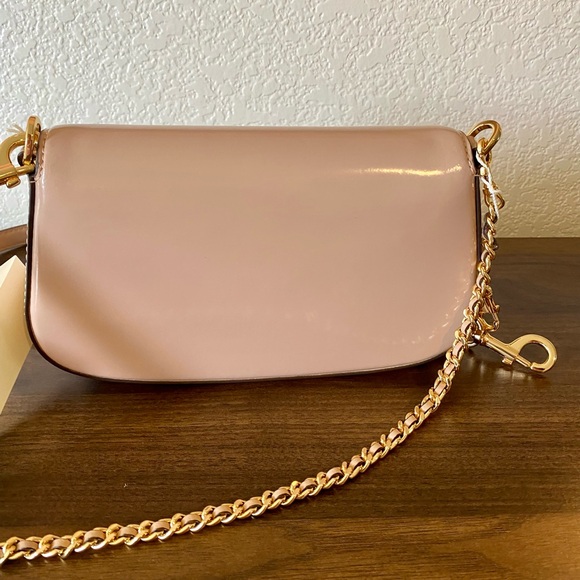 Tory Burch Patent Leather- Pink Gold Crossbody Bag with Chain Strap. With Tag. - Picture 3 of 11